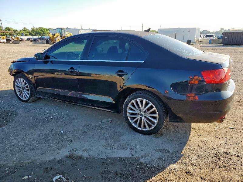 3VWLX7AJ2DM374070 - 2013 VOLKSWAGEN JETTA SEL შავი ფოტო 2