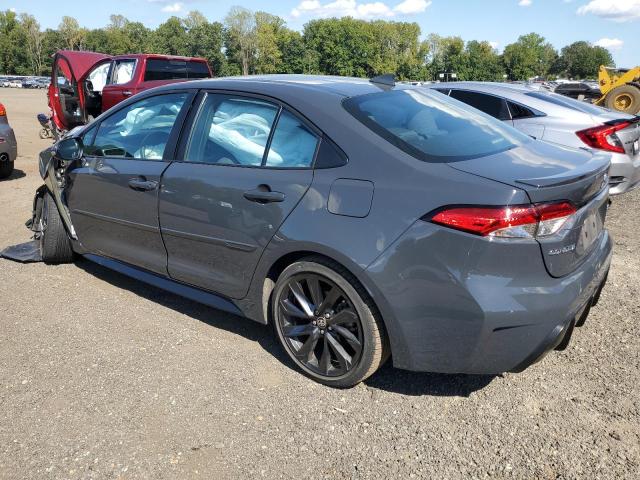 5YFS4MCE1PP141557 - 2023 TOYOTA COROLLA SE ნაცრისფერი ფოტო 2
