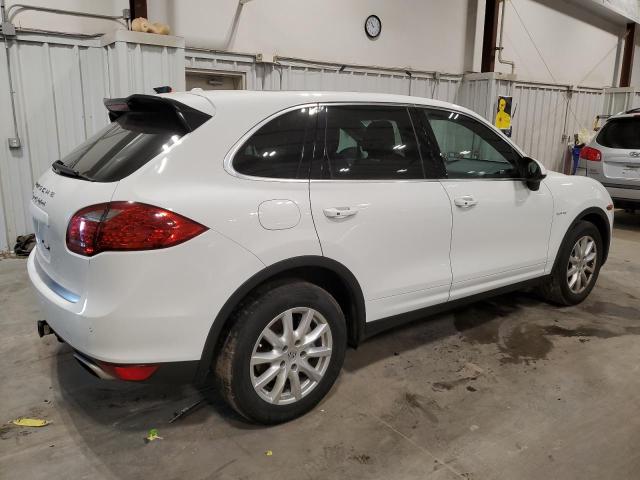 WP1AE2A27CLA92534 - 2012 PORSCHE CAYENNE S HYBRID WHITE photo 3