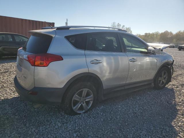 2T3WFREV4FW223471 - 2015 TOYOTA RAV4 XLE SILVER photo 3