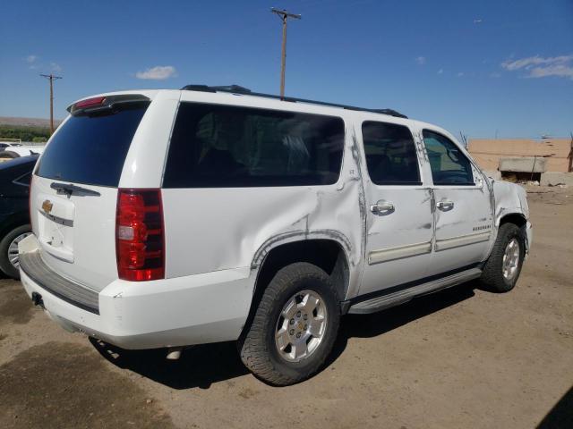 1GNSCJE02ER100223 - 2014 CHEVROLET SUBURBAN C1500 LT WHITE photo 3