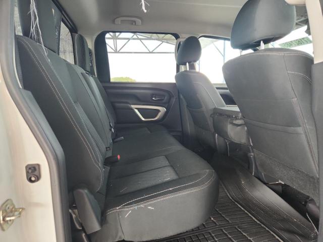 1N6AA1EK4HN531330 - 2017 NISSAN TITAN S Ақ фото 10