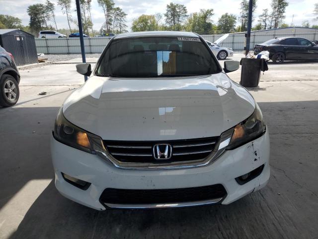 1HGCR2F5XFA271833 - 2015 HONDA ACCORD SPORT WHITE photo 5