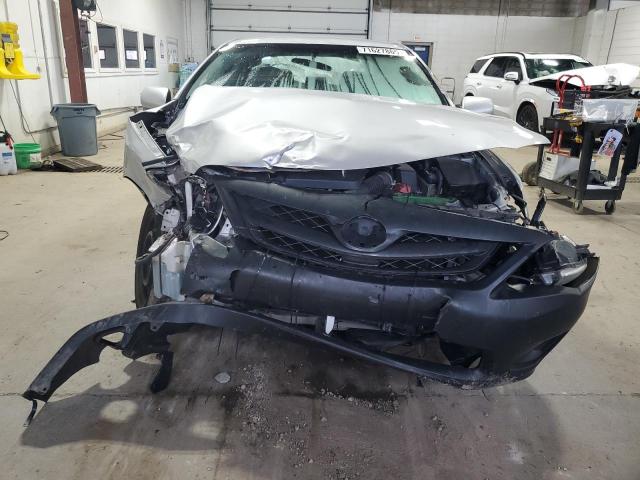 2T1BU4EE3CC756179 - 2012 TOYOTA COROLLA BASE SILVER photo 5
