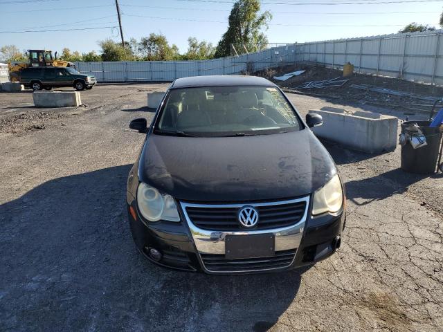 WVWFA71F08V044422 - 2008 VOLKSWAGEN EOS LUX 黑色 照片 5