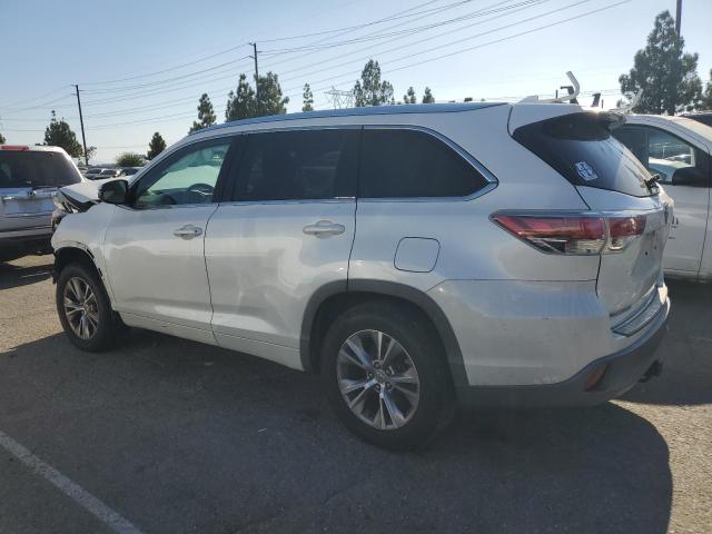 5TDKKRFHXFS095578 - 2015 TOYOTA HIGHLANDER XLE 白色 照片 2