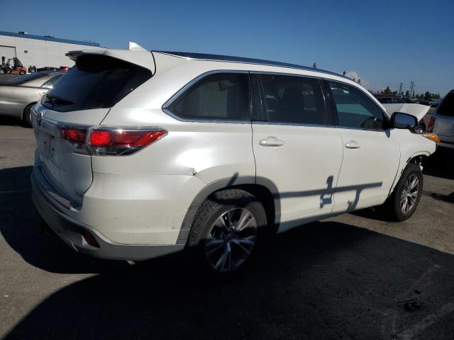 5TDKKRFHXFS095578 - 2015 TOYOTA HIGHLANDER XLE 白色 照片 3