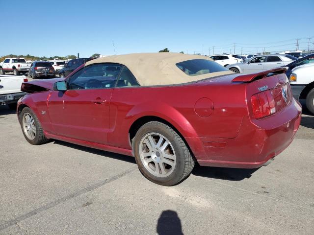 1ZVHT85H655193561 - 2005 FORD MUSTANG GT RED photo 2