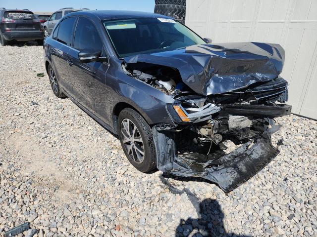 3VWDB7AJ2HM230723 - 2017 VOLKSWAGEN JETTA SE GRAY photo 4