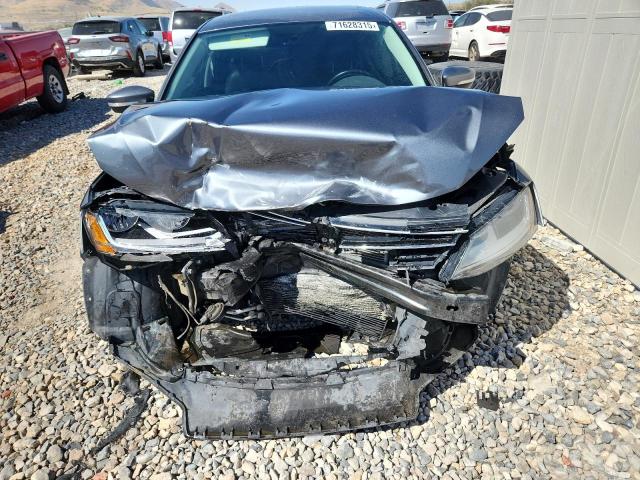 3VWDB7AJ2HM230723 - 2017 VOLKSWAGEN JETTA SE GRAY photo 5