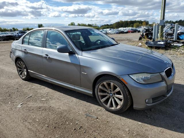 WBAPH7C58BE130991 - 2011 BMW 328 I GRAY photo 4