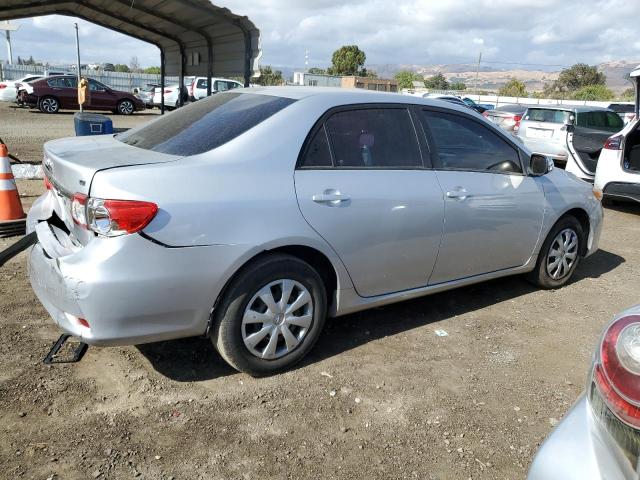 2T1BU4EE2BC740358 - 2011 TOYOTA COROLLA BASE SILVER photo 3