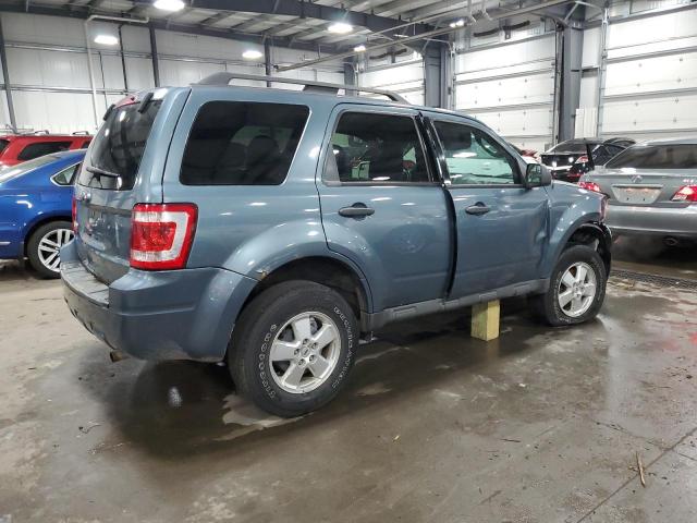 1FMCU9D74BKA22079 - 2011 FORD ESCAPE XLT BLUE photo 3