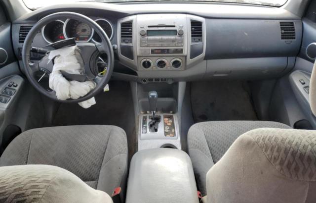 5TFJU4GN0BX005713 - 2011 TOYOTA TACOMA DOUBLE CAB PRERUNNER WHITE photo 8