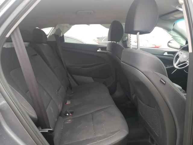 KM8J2CA45KU965672 - 2019 HYUNDAI TUCSON SE GRAY photo 10