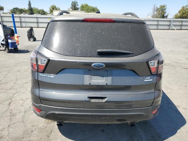 1FMCU0GD1JUA24064 - 2018 FORD ESCAPE SE CHARCOAL photo 6