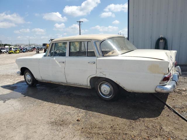 11001112010863 - 1966 MERCEDES-BENZ 230 WHITE photo 2