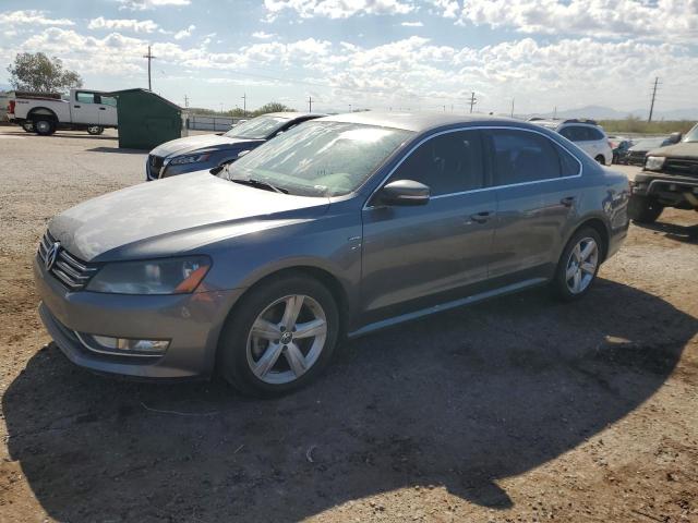 2015 VOLKSWAGEN PASSAT S, 