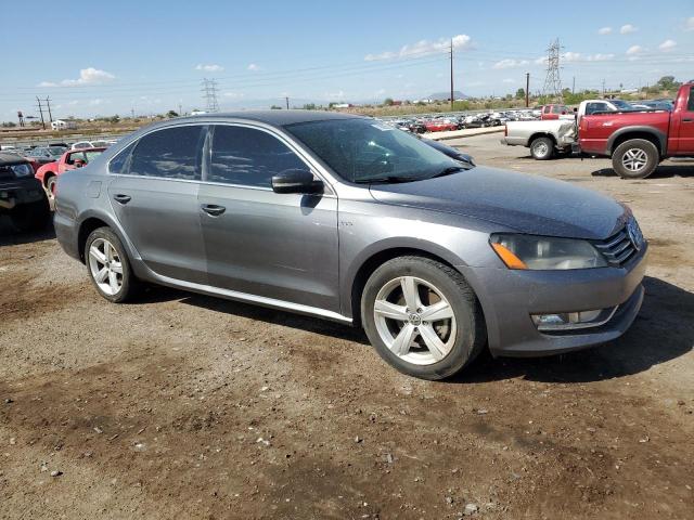 1VWAT7A36FC121102 - 2015 VOLKSWAGEN PASSAT S 石墨色 照片 4