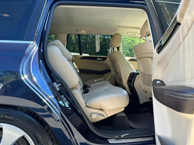 4JGDF6EE1HA915822 - 2017 MERCEDES-BENZ GLS 450 4MATIC BLUE photo 9