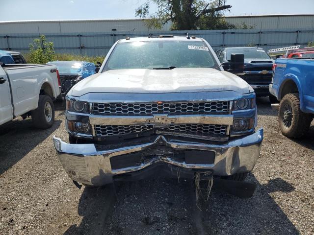 2GC2KREG8K1212147 - 2019 CHEVROLET SILVERADO K2500 HEAVY DUTY WHITE photo 5