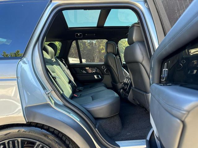 SALGS2SV7KA546572 - 2019 LAND ROVER RANGE ROVE HSE SILVER photo 8