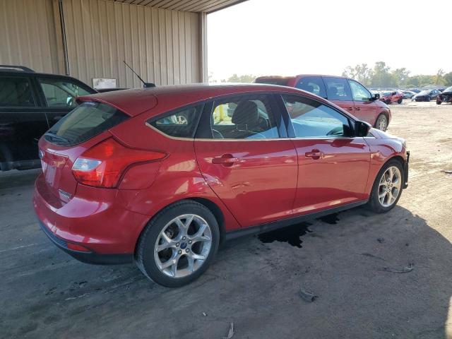 1FAHP3N25CL391309 - 2012 FORD FOCUS TITANIUM RED photo 3