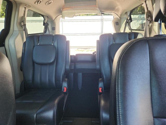 2C4RC1BG6FR565513 - 2015 CHRYSLER TOWN & COU TOURING أسود صورة 10