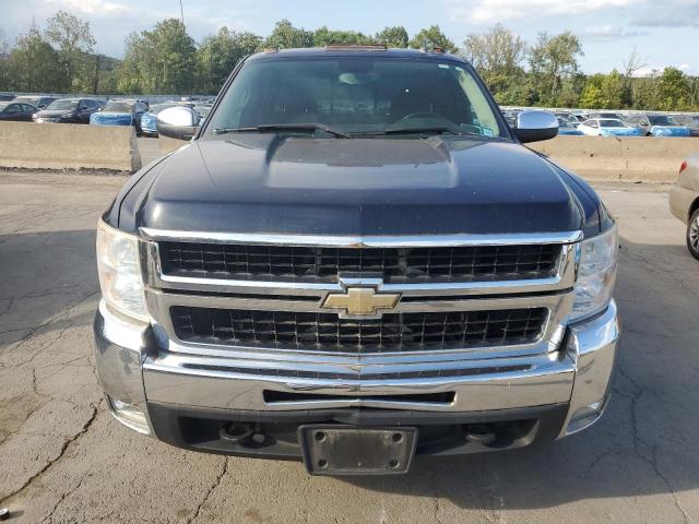 1GCHK29K38E175855 - 2008 CHEVROLET SILVERADO K2500 HEAVY DUTY BLUE photo 5