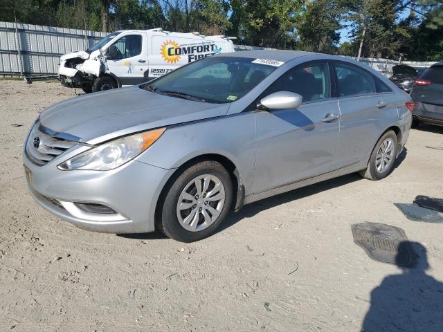2012 HYUNDAI SONATA GLS, 
