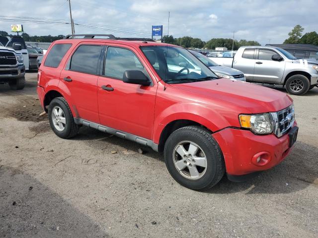 1FMCU03GX9KA18562 - 2009 FORD ESCAPE XLT Kırmızı fotoğraf 4