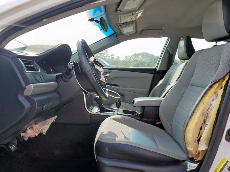 4T1BF1FK8HU271992 - 2017 TOYOTA CAMRY LE 白色 照片 7