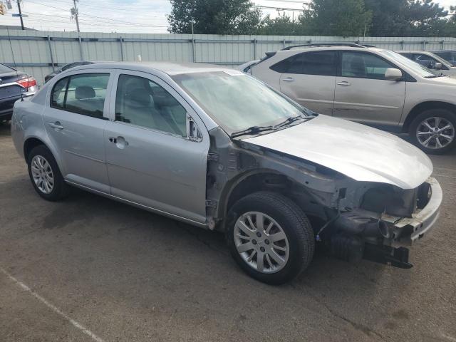 1G1AT58H597177840 - 2009 CHEVROLET COBALT LT SILVER photo 4