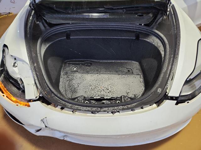 5YJ3E1EA5LF645335 - 2020 TESLA MODEL 3 WHITE photo 11