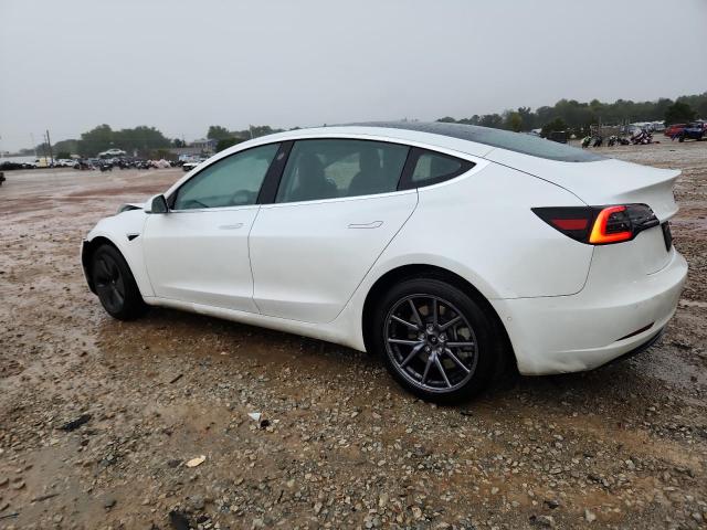 5YJ3E1EA5LF645335 - 2020 TESLA MODEL 3 WHITE photo 2