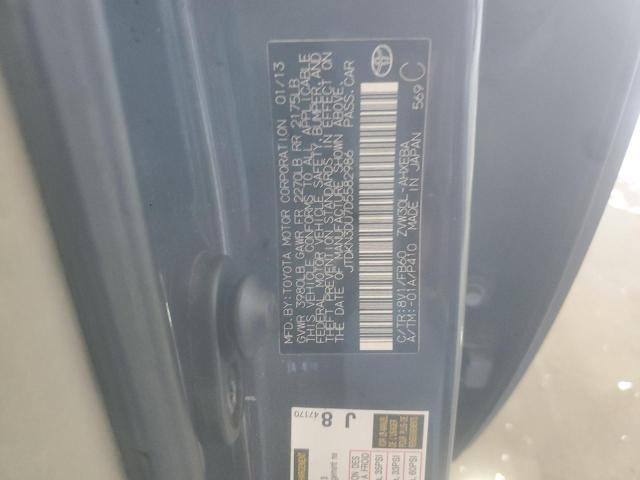 JTDKN3DU7D5582986 - 2013 TOYOTA PRIUS ნაცრისფერი ფოტო 12