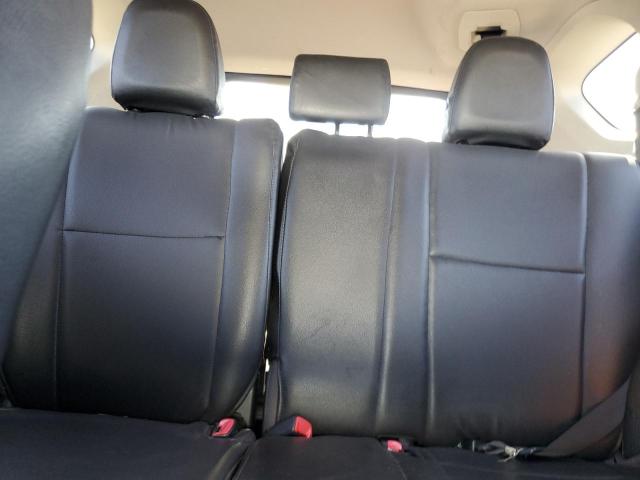 JTMZFREV9D5004037 - 2013 TOYOTA RAV4 LE 白色 照片 10