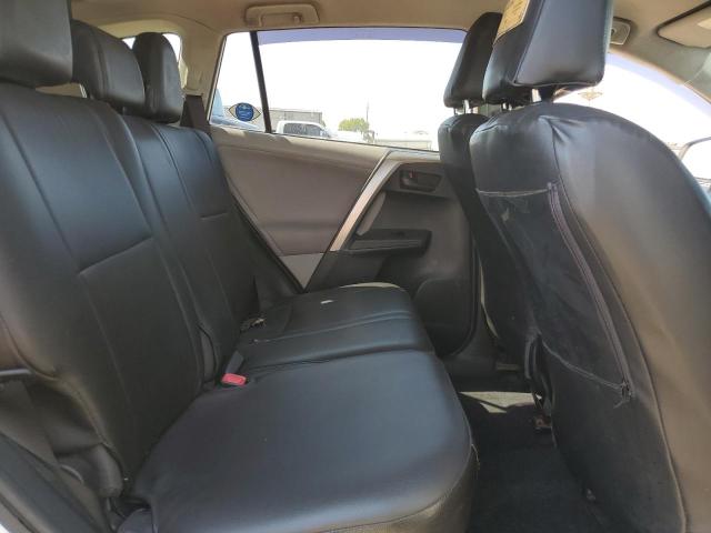 JTMZFREV9D5004037 - 2013 TOYOTA RAV4 LE 白色 照片 11