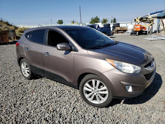 KM8JU3AC2DU634519 - 2013 HYUNDAI TUCSON GLS GOLD photo 4
