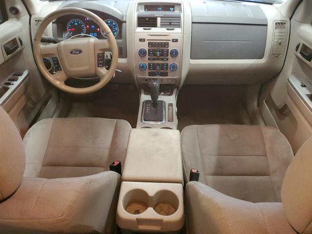 1FMCU9DG9BKA05763 - 2011 FORD ESCAPE XLT BLUE photo 8