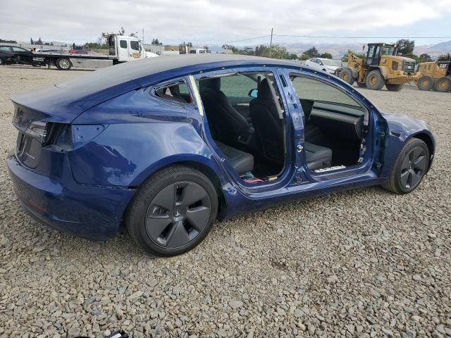 5YJ3E1EB2NF363553 - 2022 TESLA MODEL 3 Azul foto 3
