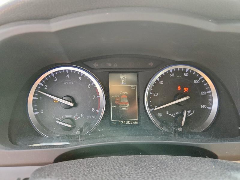 5TDKKRFH4GS503087 - 2016 TOYOTA HIGHLANDER XLE ვერცხლისფერი ფოტო 9