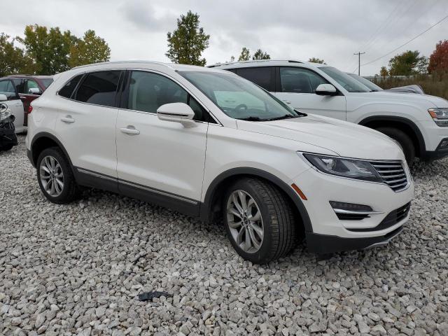 5LMCJ2D99JUL29555 - 2018 LINCOLN MKC SELECT 白色 照片 4