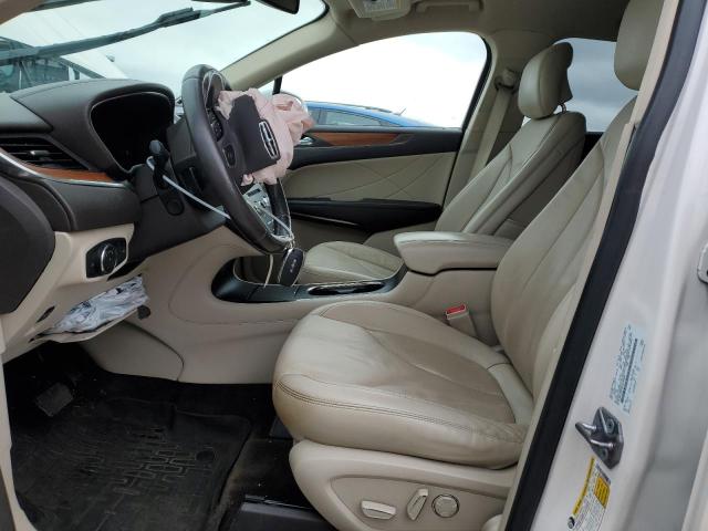 5LMCJ2D99JUL29555 - 2018 LINCOLN MKC SELECT 白色 照片 7