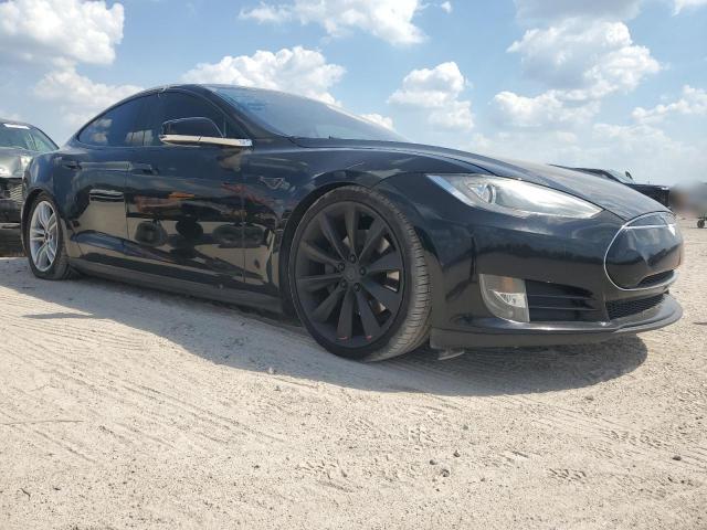 5YJSA1DP1DFP04346 - 2013 TESLA MODEL S BLACK photo 4