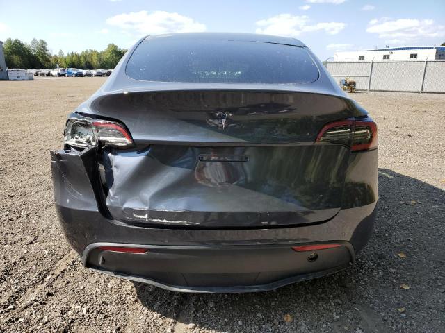 7SAYGDEE8NF562539 - 2022 TESLA MODEL Y GRAY photo 6