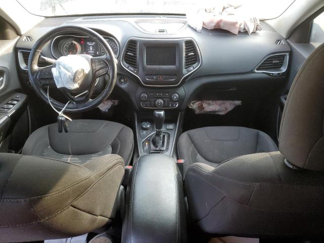 1C4PJMCX2KD315938 - 2019 JEEP CHEROKEE LATITUDE შავი ფოტო 8