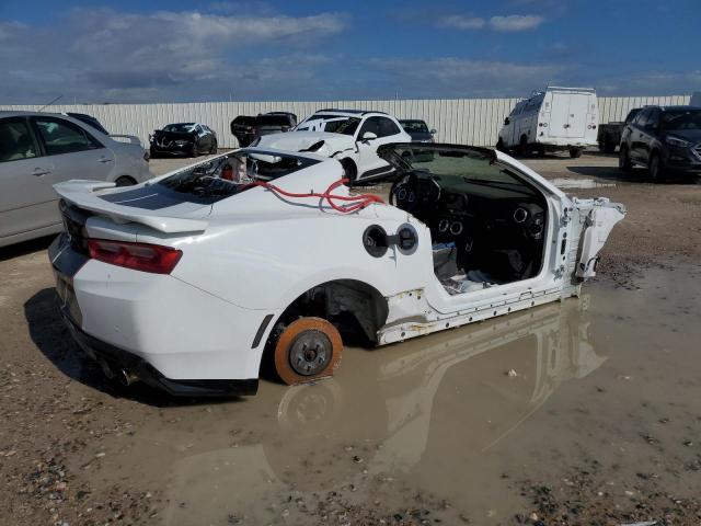 1G1FK1R63J0162989 - 2018 CHEVROLET CAMARO ZL1 白色 照片 3