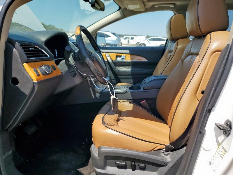 2LMDJ6JK1DBL15976 - 2013 LINCOLN MKX WHITE photo 7