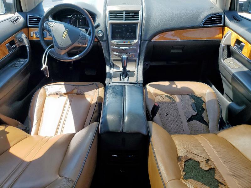 2LMDJ6JK1DBL15976 - 2013 LINCOLN MKX WHITE photo 8